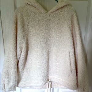 Women’s American Eagle Pullover